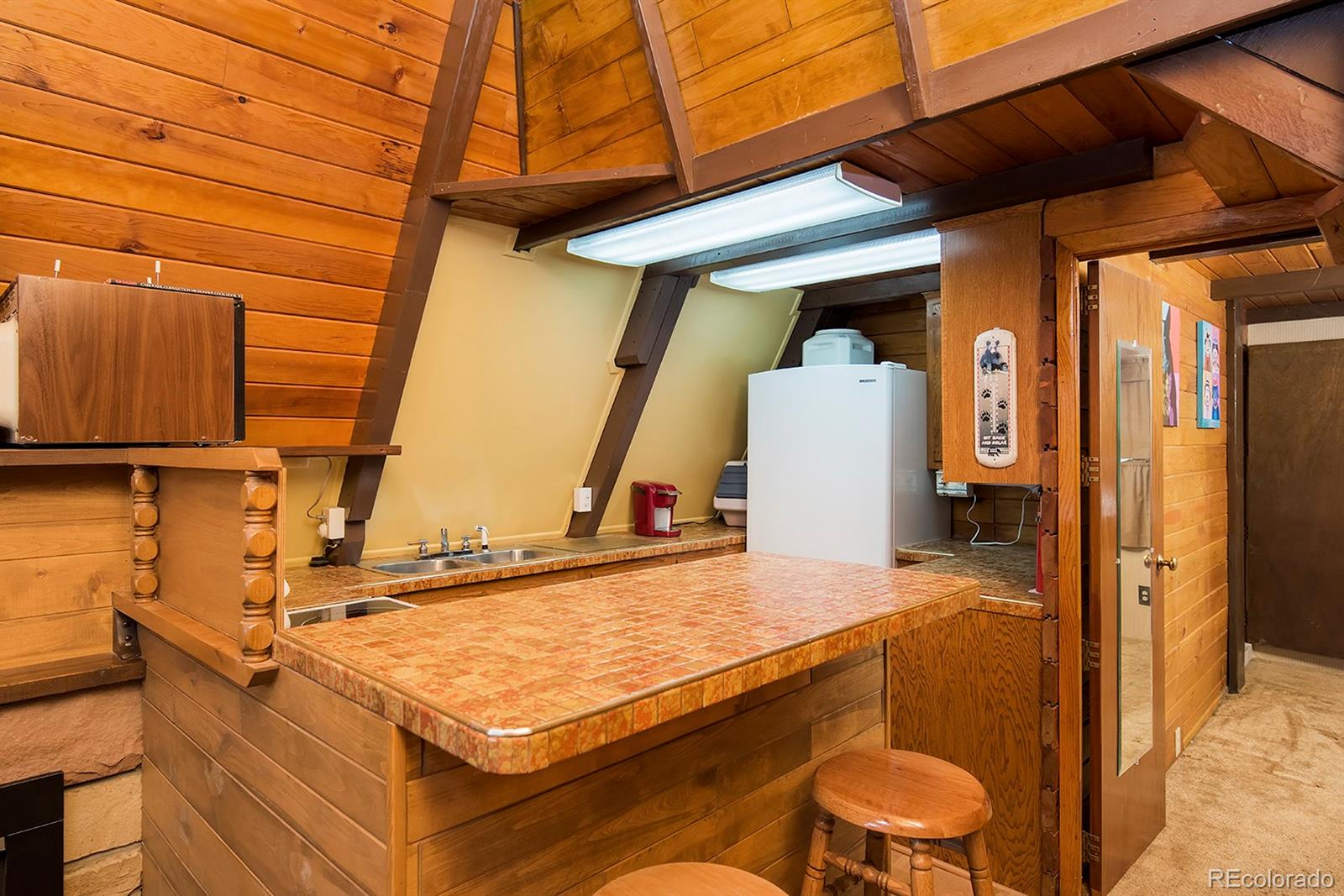 11833 Hillcrest Road Golden, CO 80403 - Photo 9 of 25 Gallery Image 9