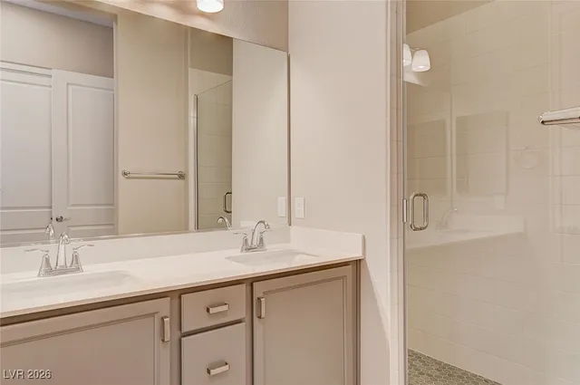 $2,970 | 19 Alta Cascata Place, Henderson, NV 89011