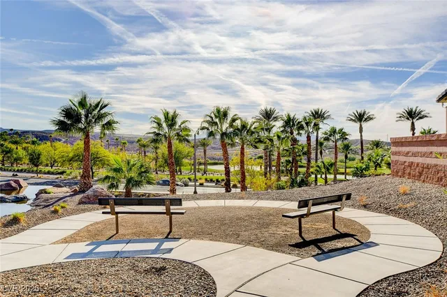 $2,970 | 19 Alta Cascata Place, Henderson, NV 89011