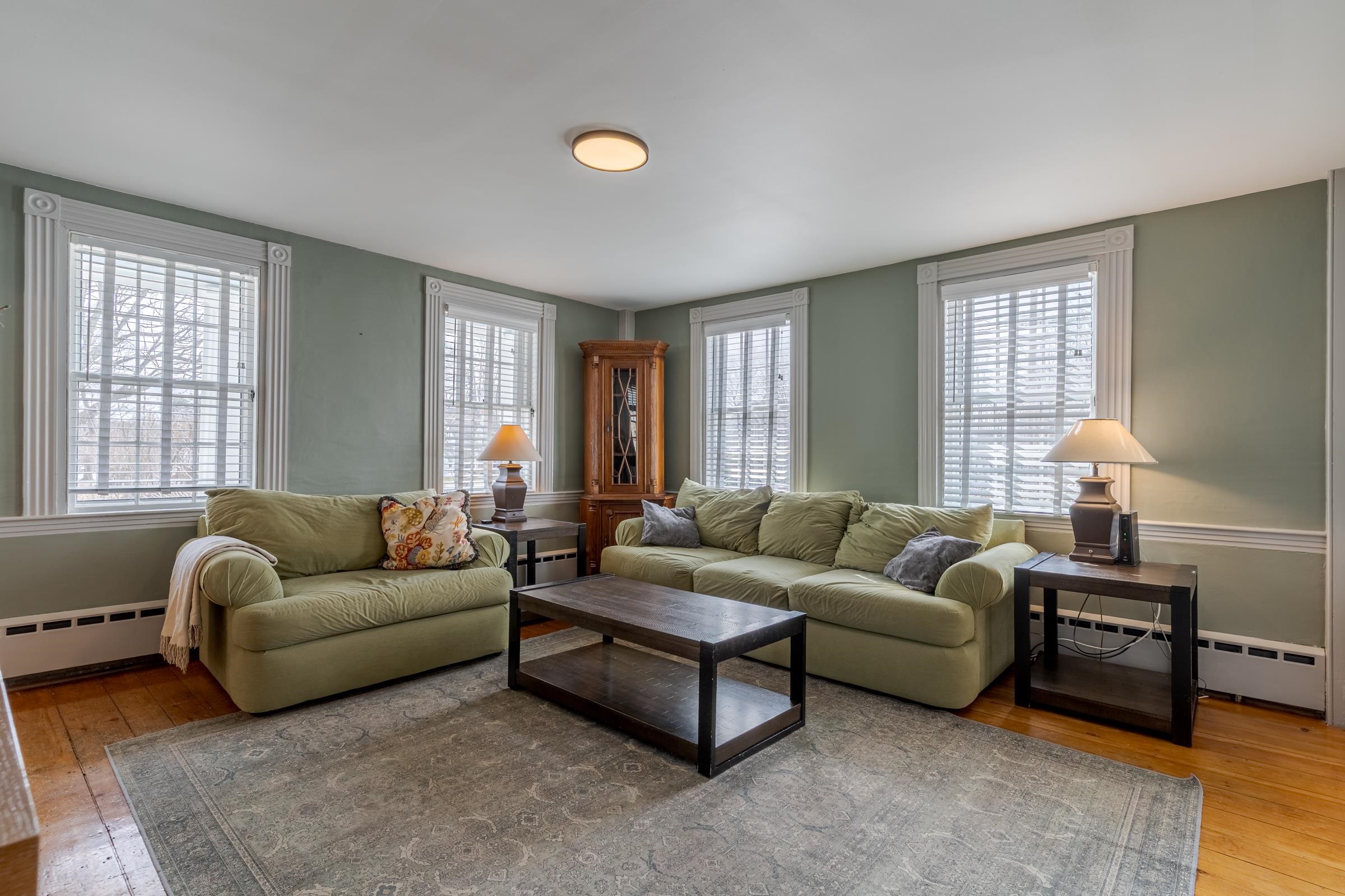 14 Main Street Raymond, NH 03077 - Photo 12 of 34