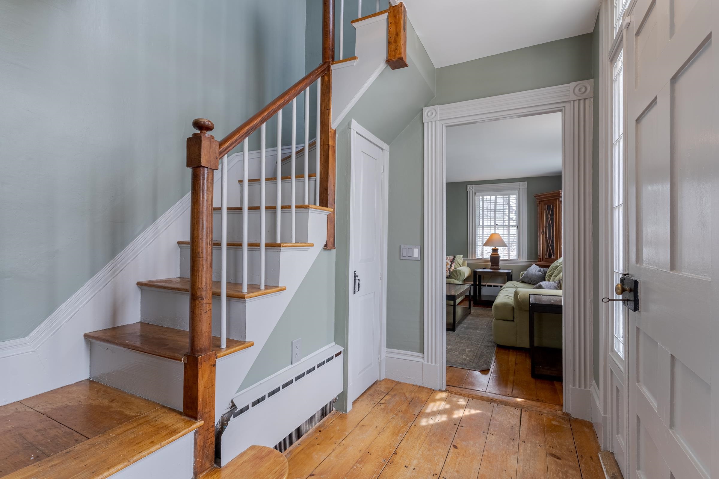 14 Main Street Raymond, NH 03077 - Photo 16 of 34