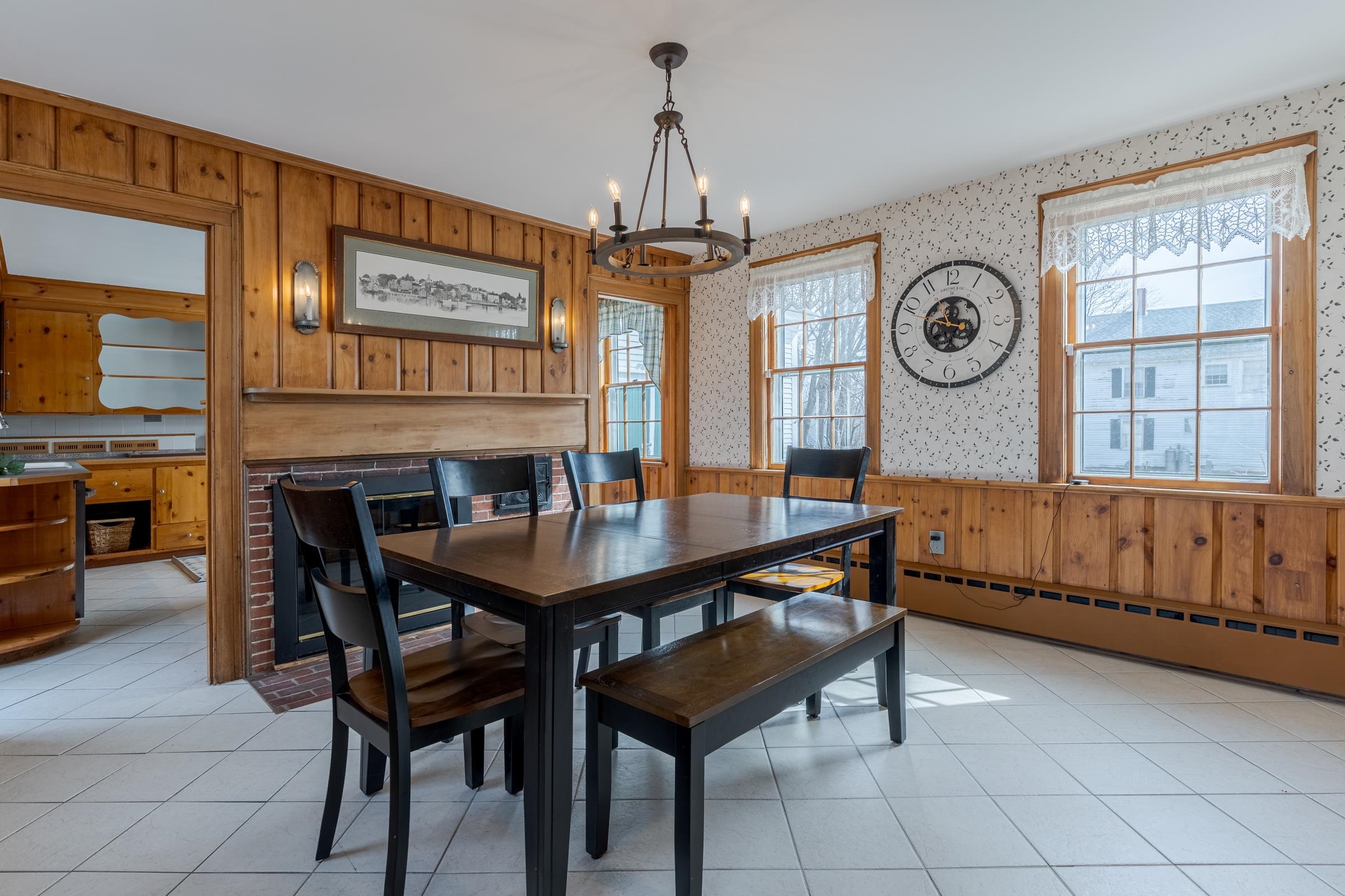 14 Main Street Raymond, NH 03077 - Photo 8 of 34