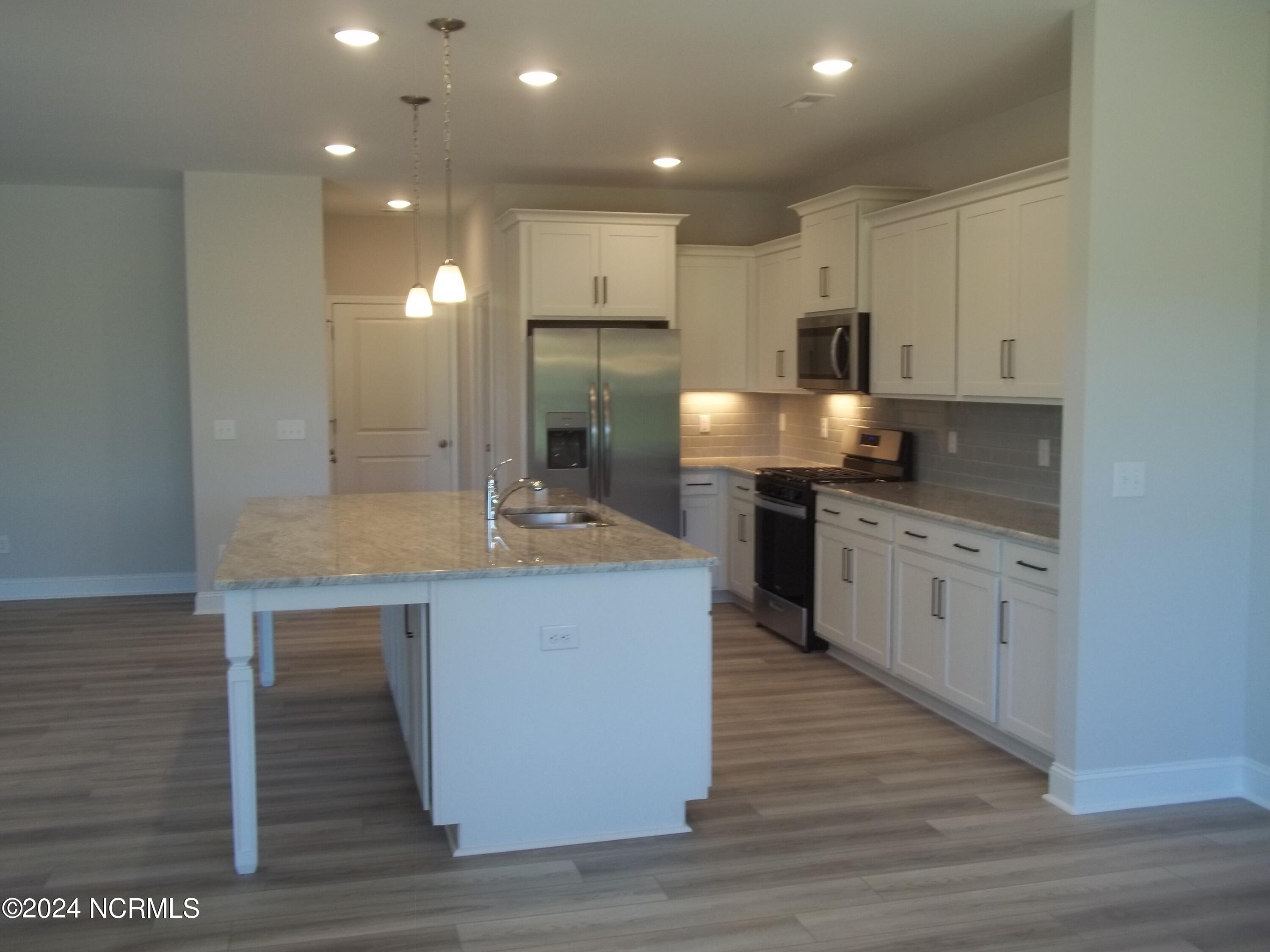 1022 Terraces Lane Hampstead, NC 28443 - Photo 18 of 31 100_5521