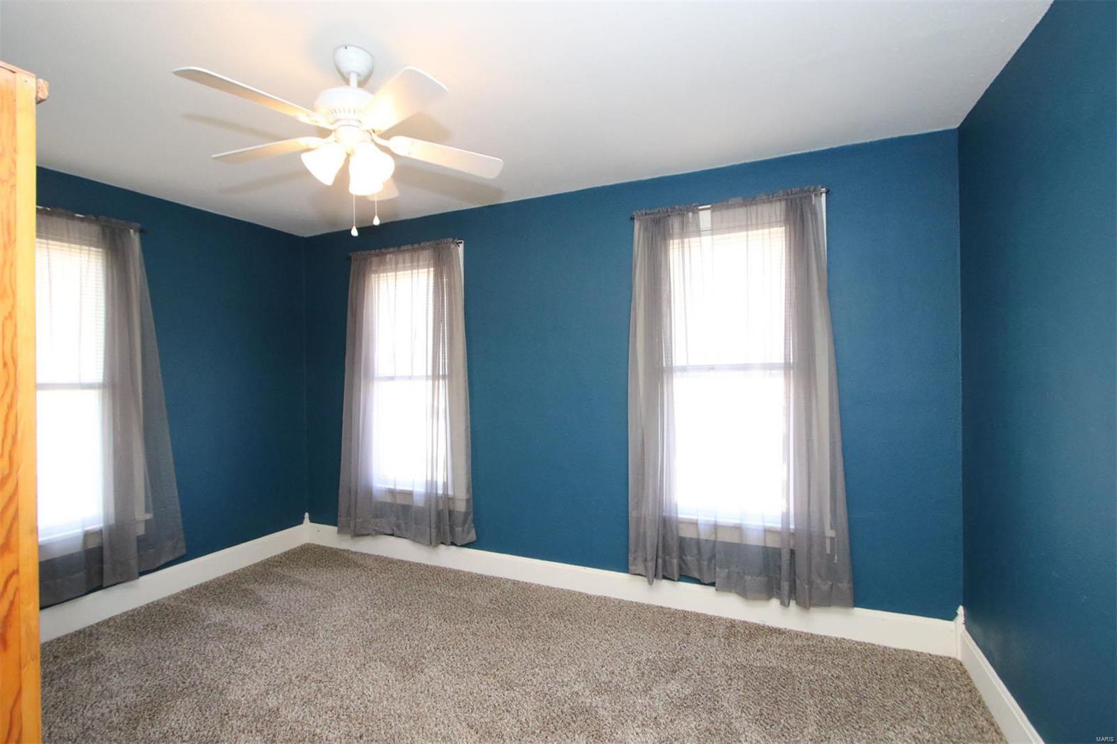 206 South Maple Brighton, IL 62012 - Photo 28 of 34
