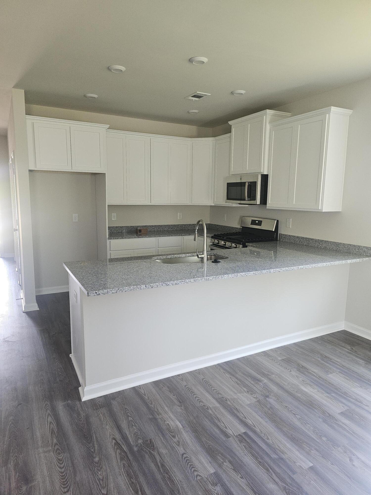 390 Tupelo Pass Harlem, GA 30814 - Photo 6 of 27 photo_2148579794619150659