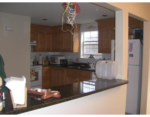 94 Fay Road, Unit B Framingham, MA 01702 - Photo 6 of 9