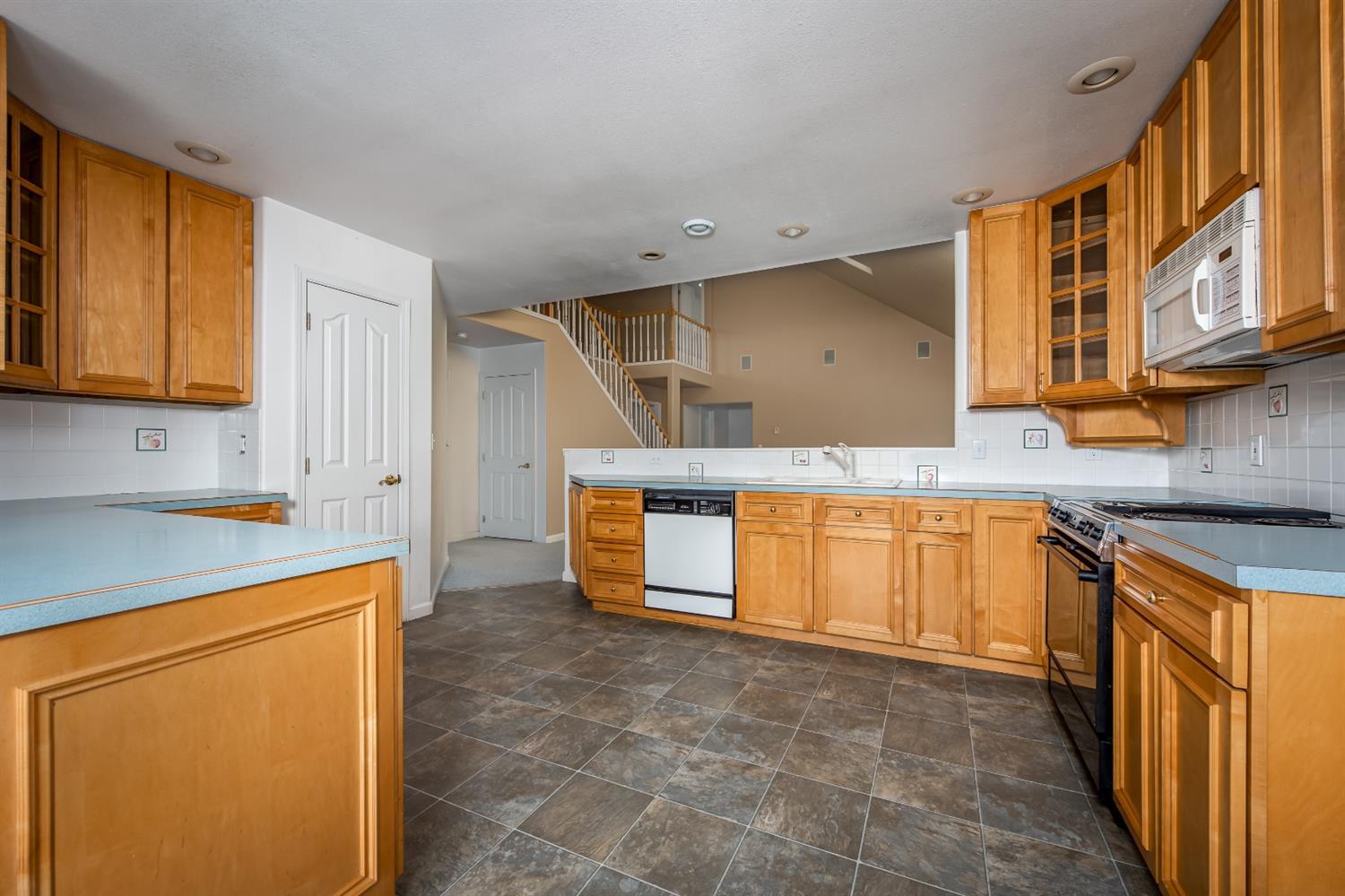 2840 Old Fort Road Klamath Falls, OR 97601 - Photo 2 of 21 Additional Photo