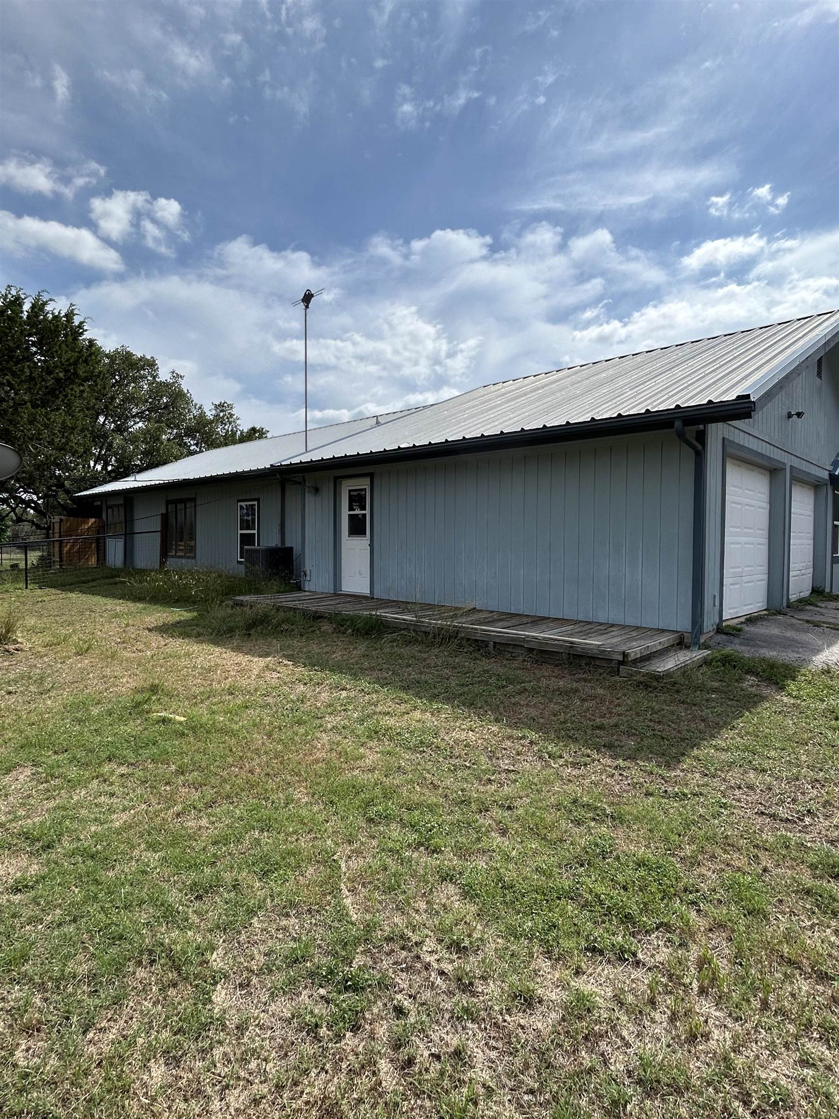 2005 King Road Marble Falls, TX 78654 - Photo 25 of 27