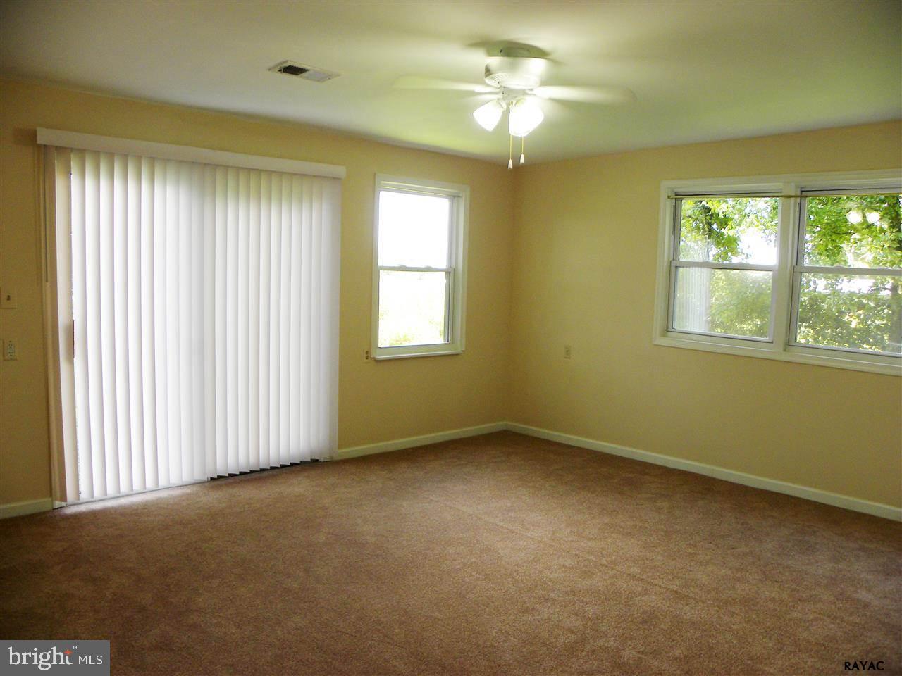 163 Clubhouse Road Delta, PA 17314 - Photo 12 of 33 Gallery Image 12