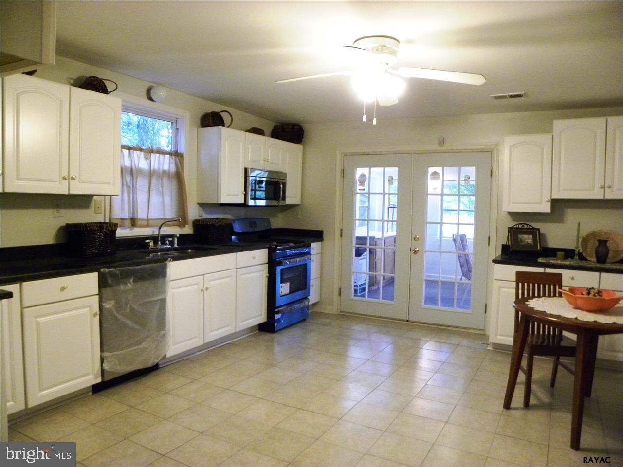 163 Clubhouse Road Delta, PA 17314 - Photo 19 of 33 Gallery Image 19