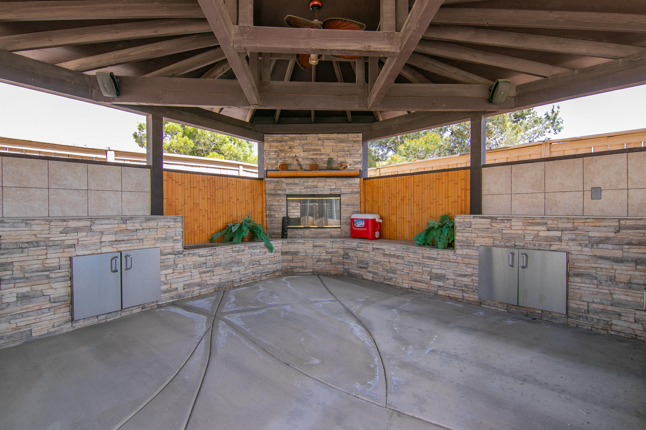 36530 Ramona Road Palmdale, CA 93550 - Photo 20 of 24 IMG_4275