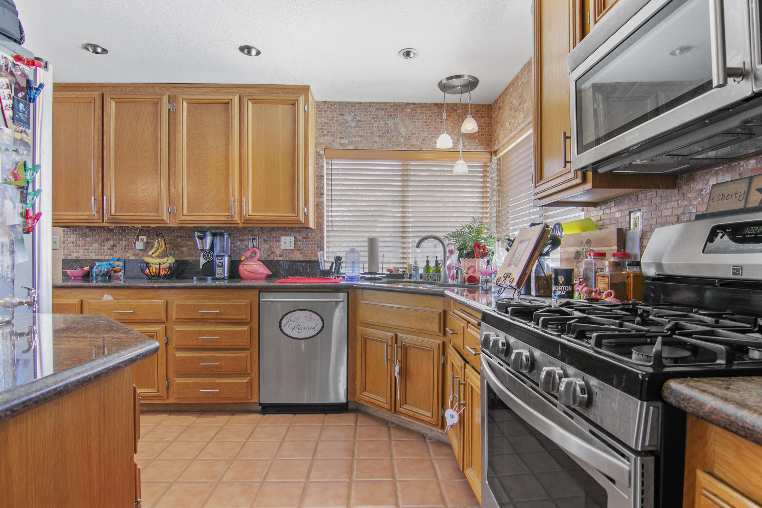 36530 Ramona Road Palmdale, CA 93550 - Photo 10 of 24 IMG_4203