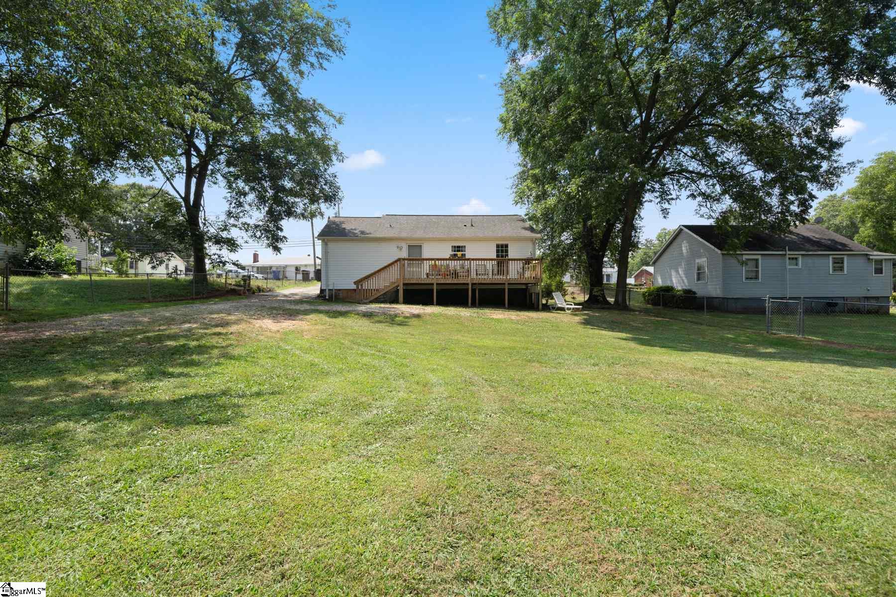 24 Sulphur Springs Road Greenville, SC 29617 - Photo 22 of 25 Gallery Image 22