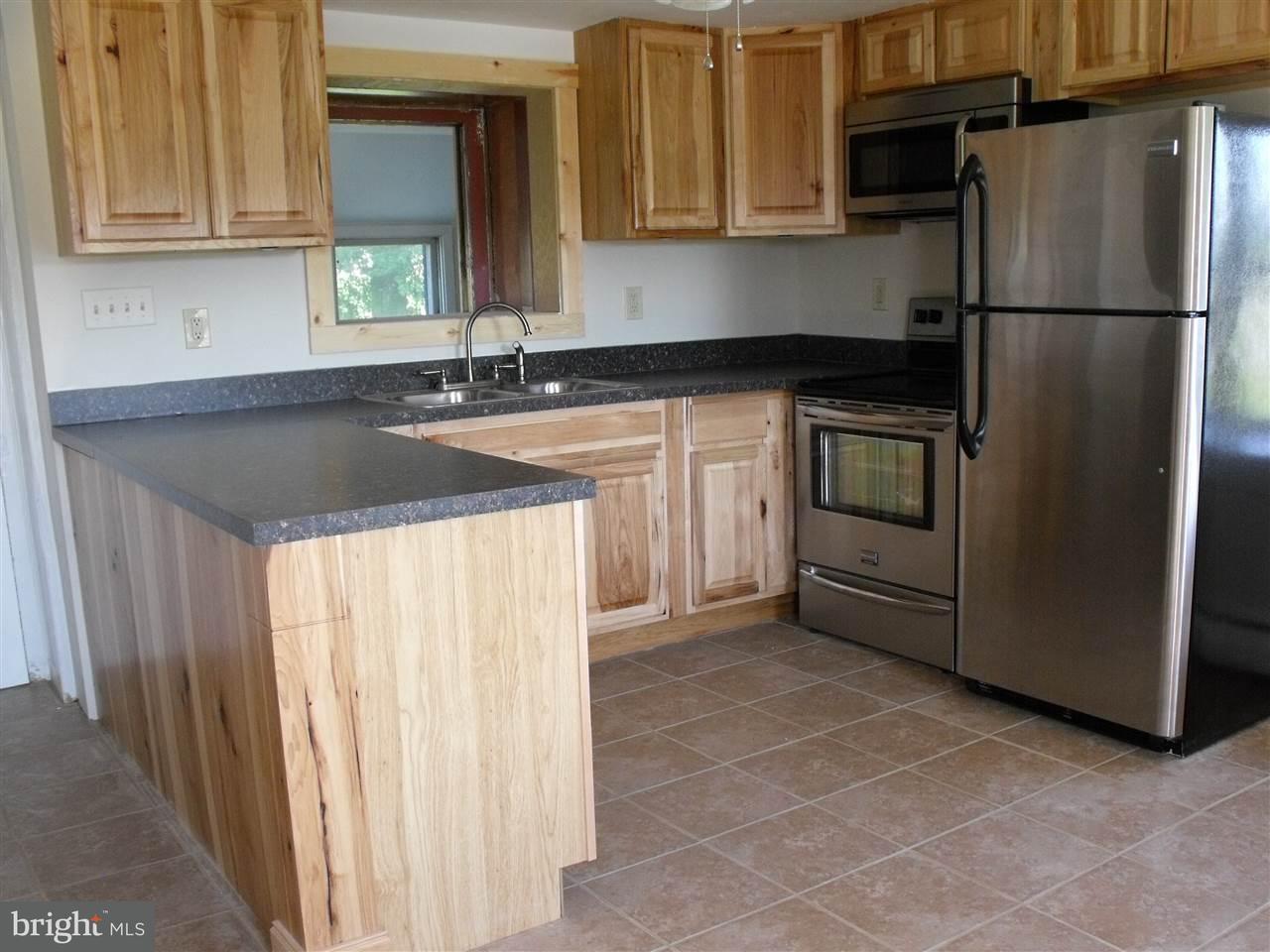 871 Big Mt Road Thomasville, PA 17364 - Photo 6 of 28 Gallery Image 6