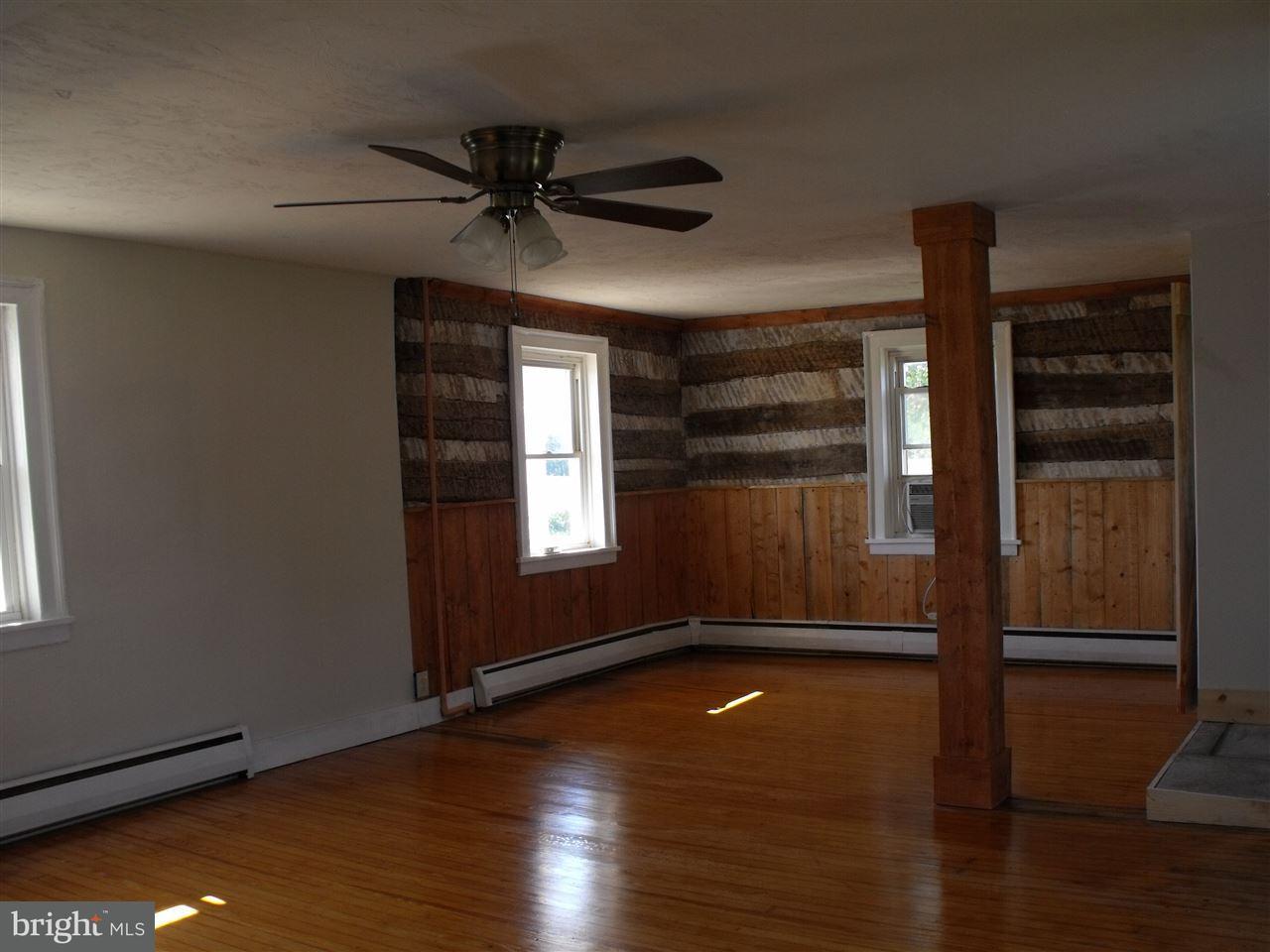 871 Big Mt Road Thomasville, PA 17364 - Photo 7 of 28 Gallery Image 7