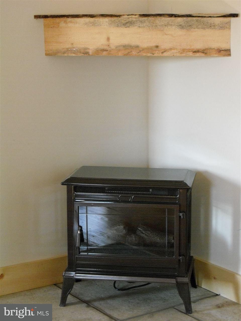 871 Big Mt Road Thomasville, PA 17364 - Photo 9 of 28 Gallery Image 9
