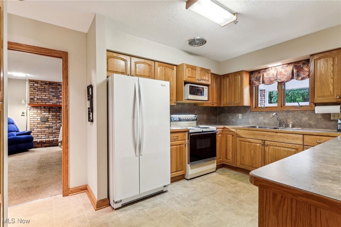 559 Houghton Road Northfield, OH 44067 - Photo 19 of 37