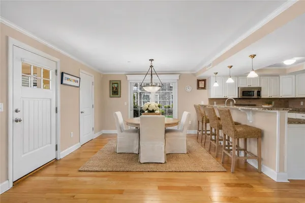 $1,100,000 | 20 Narragansett Avenue, Unit 306, Narragansett, RI 02882