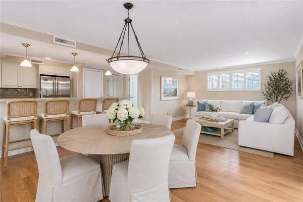 $1,100,000 | 20 Narragansett Avenue, Unit 306, Narragansett, RI 02882