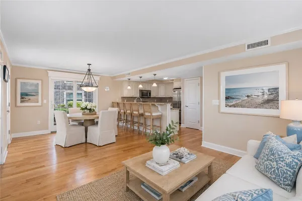 $1,100,000 | 20 Narragansett Avenue, Unit 306, Narragansett, RI 02882
