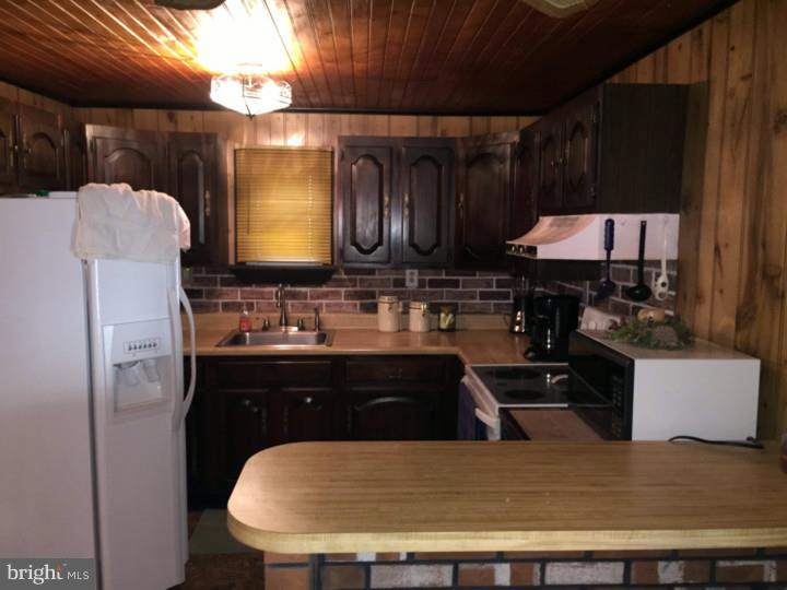 223 Poplar Road Millville, NJ 08332 - Photo 15 of 18