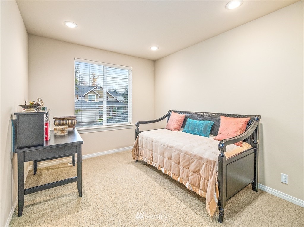 5415 Northeast 2nd Court Renton, WA 98059 - Photo 19 of 25