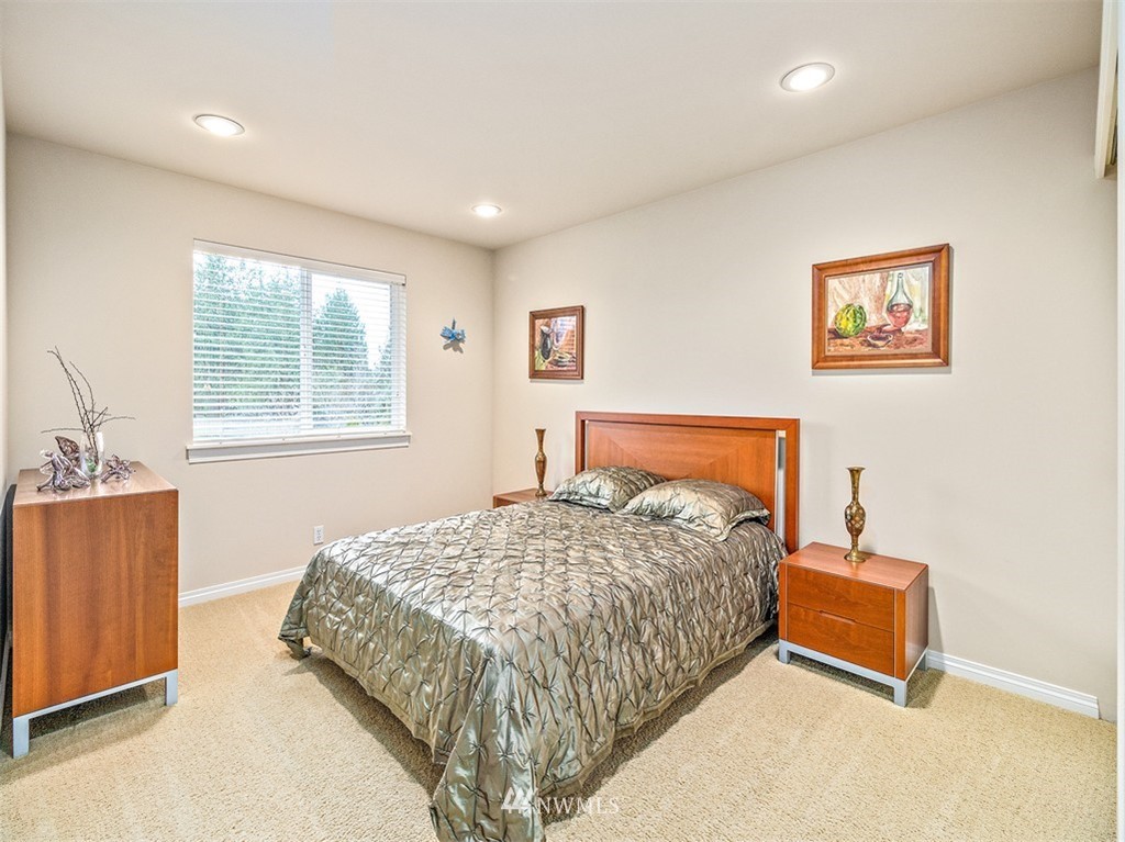 5415 Northeast 2nd Court Renton, WA 98059 - Photo 21 of 25