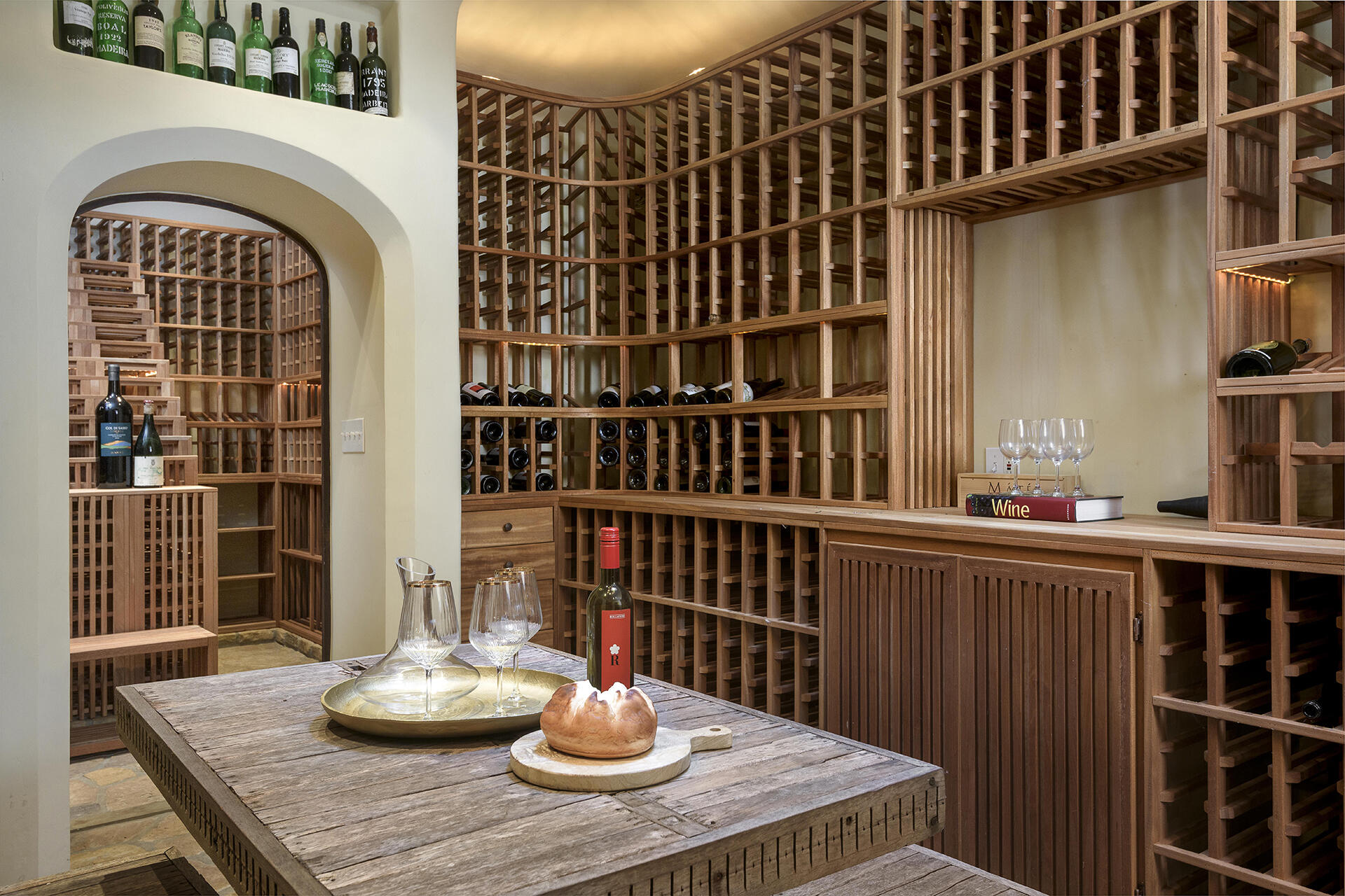 640 El Bosque Road Montecito, CA 93108 - Photo 31 of 36 a view of a dining room and wooden floor