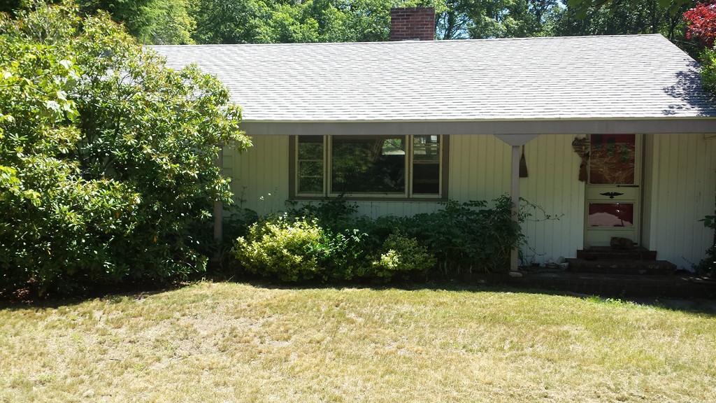 9 Reed Street Hanson, MA 02341 - Photo 1 of 3 Gallery Image 1