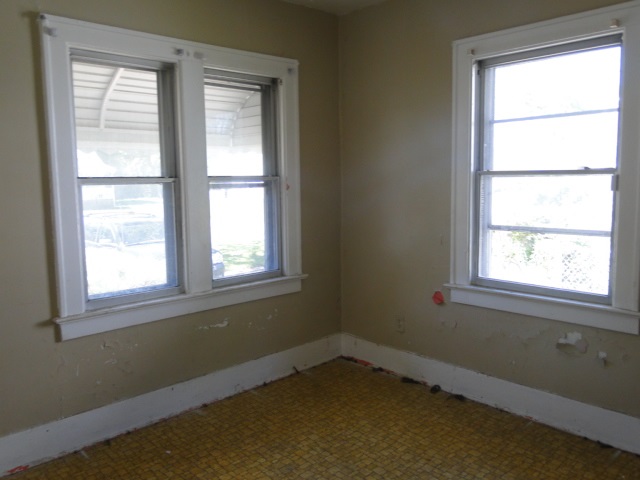 31385544-4.JPG