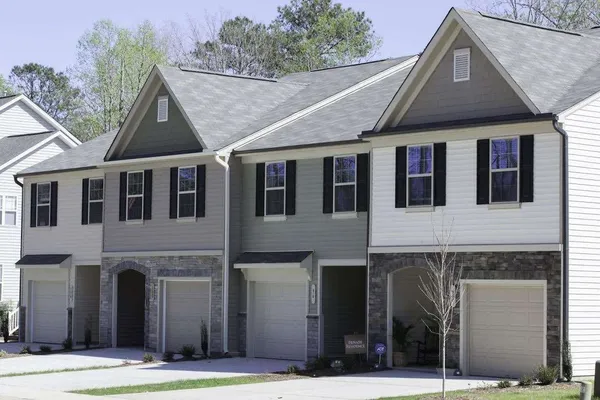 $1,750 | 162 River Dell Townes Avenue, Clayton, NC 27527