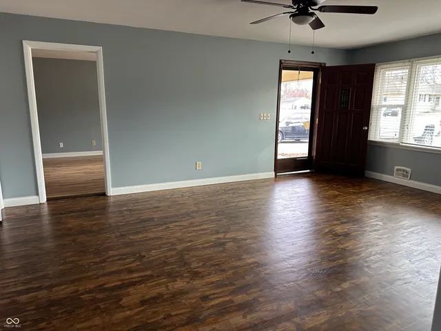 $235,000 | 337 Western Parkway, Seymour, IN 47274