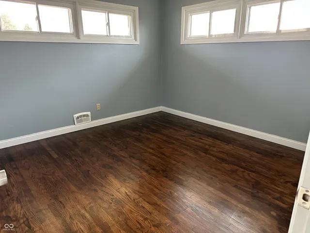 $235,000 | 337 Western Parkway, Seymour, IN 47274