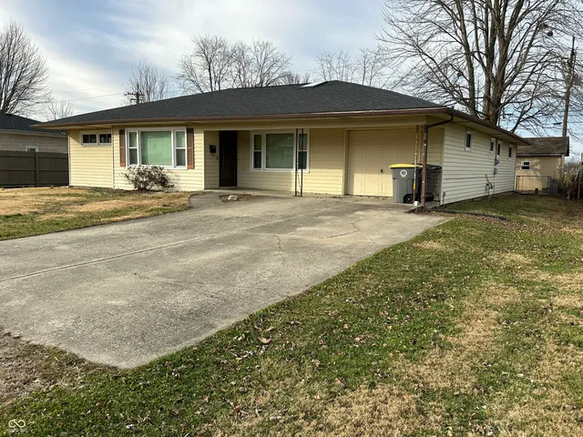 $235,000 | 337 Western Parkway, Seymour, IN 47274