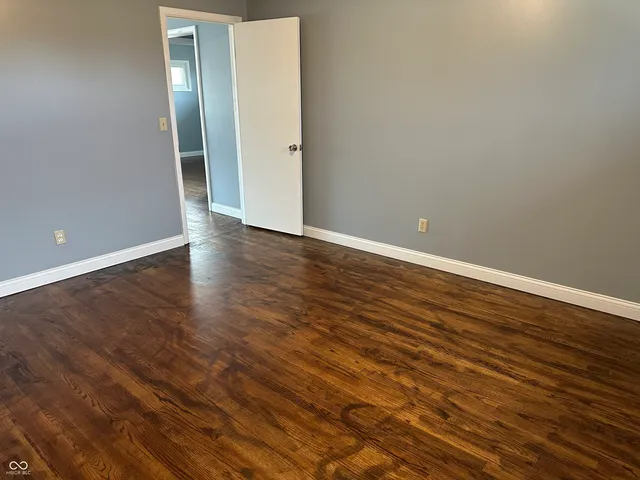 $235,000 | 337 Western Parkway, Seymour, IN 47274