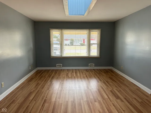 $235,000 | 337 Western Parkway, Seymour, IN 47274