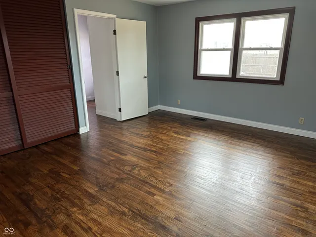 $235,000 | 337 Western Parkway, Seymour, IN 47274