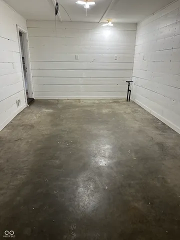 $235,000 | 337 Western Parkway, Seymour, IN 47274