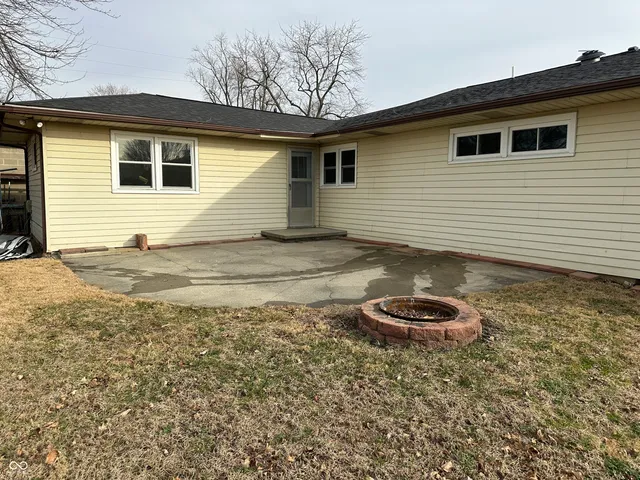 $235,000 | 337 Western Parkway, Seymour, IN 47274