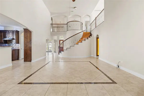 a view of entryway and hall