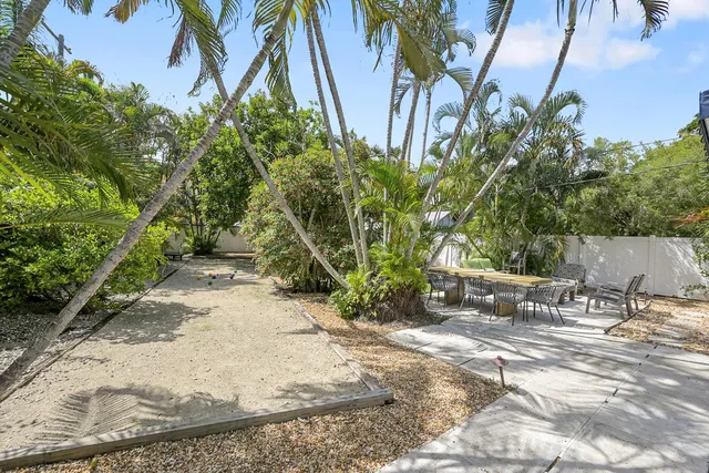 a view of outdoor space yard and patio