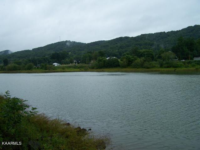 Rocky Springs Road Road Bean Station, TN 37708 - Photo 2 of 3 20160817003335033491000000-o