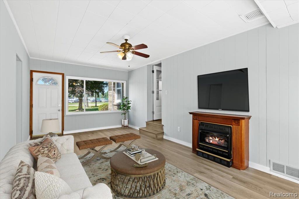 31354 Evergreen Road Beverly Hills, MI 48025 - Photo 18 of 39