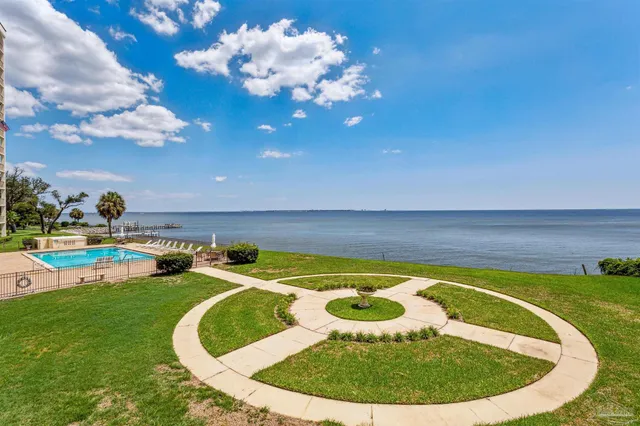 $235,000 | 615 Bayshore Drive, Unit 208, Pensacola, FL 32507