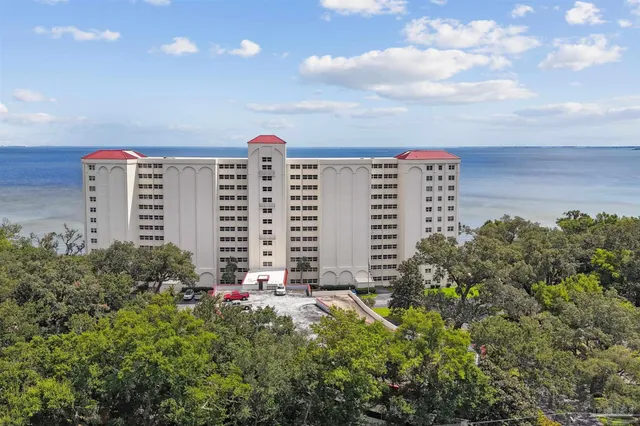 $235,000 | 615 Bayshore Drive, Unit 208, Pensacola, FL 32507