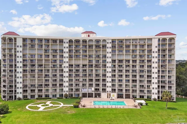 $235,000 | 615 Bayshore Drive, Unit 208, Pensacola, FL 32507