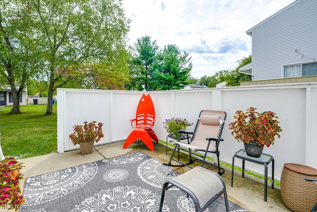 6523 Engle Road Brook Park, OH 44142 - Photo 3 of 25 Gallery Image 3