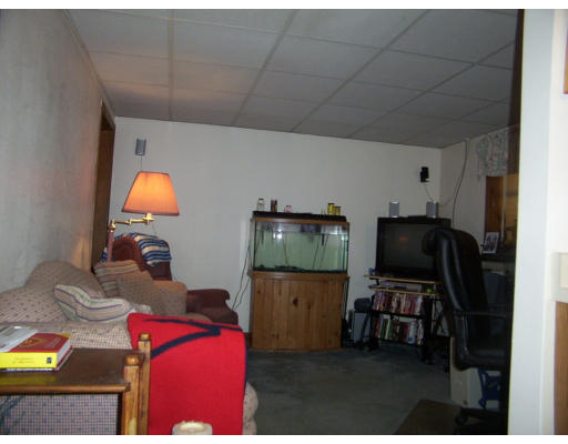 22 Stoneleigh Road Worcester, MA 01606 - Photo 9 of 12 Gallery Image 9