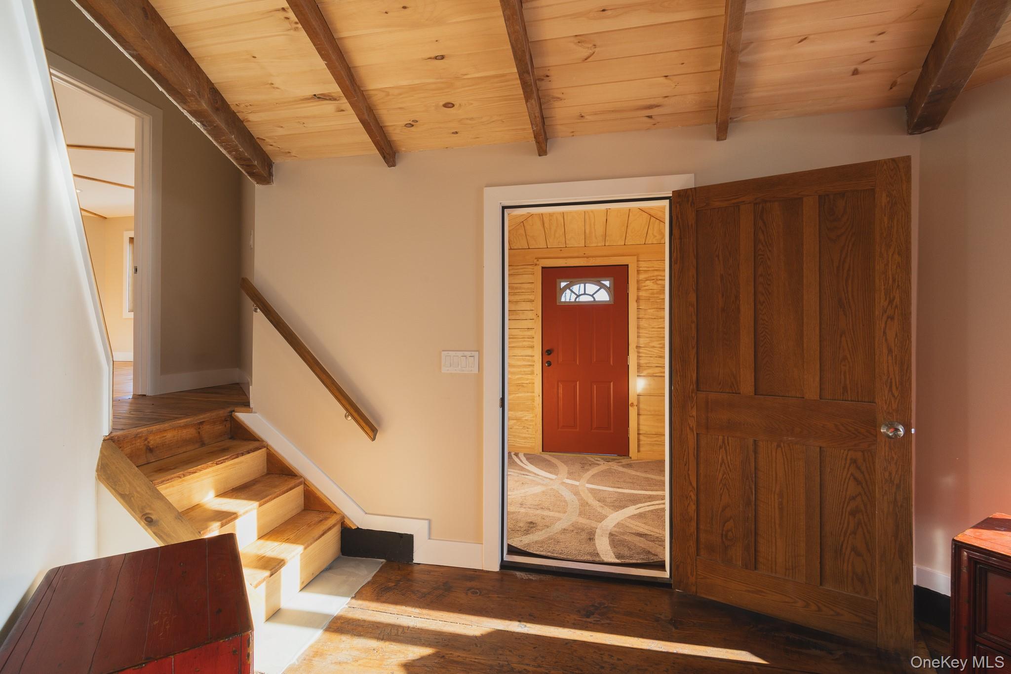 15 Deans Road Napanoch, NY 12458 - Photo 6 of 21 a view of an entryway