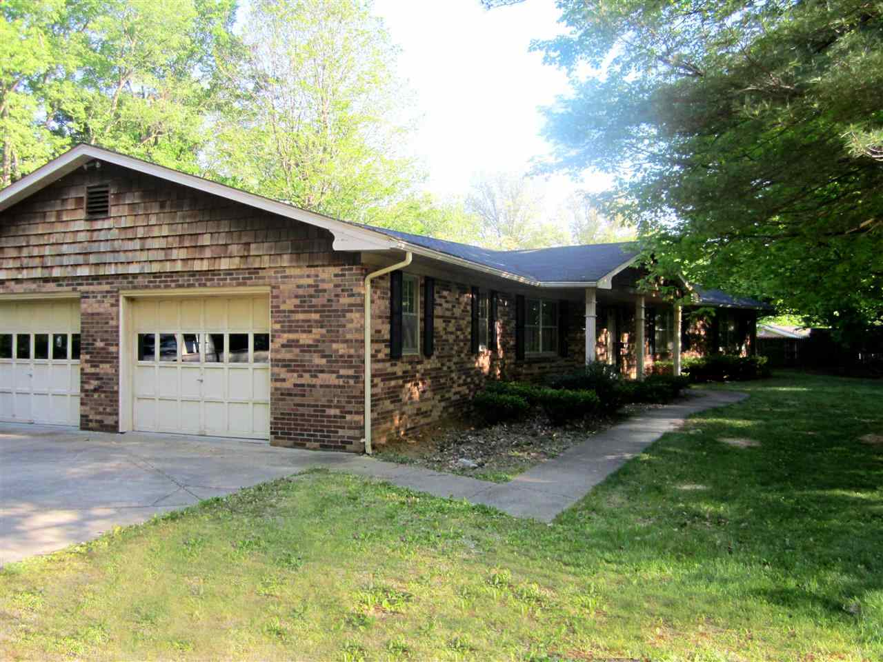 5900 South Yankeetown Road Boonville, IN 47601 - Photo 1 of 13 Gallery Image 1
